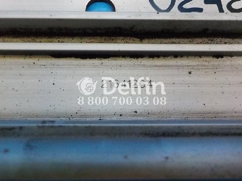 21641264 Кронштейн бачка мочевины Volvo