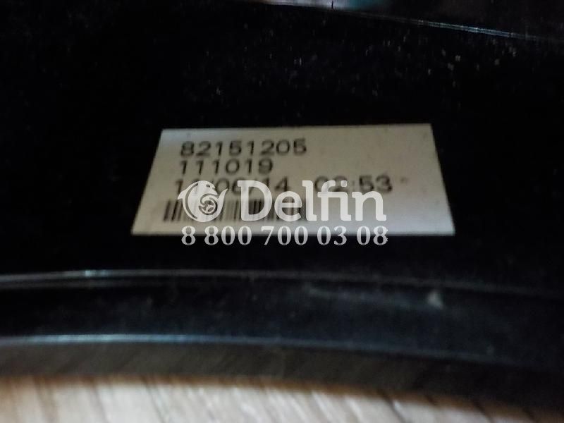 82151205 Указатель поворота правый RH Volvo