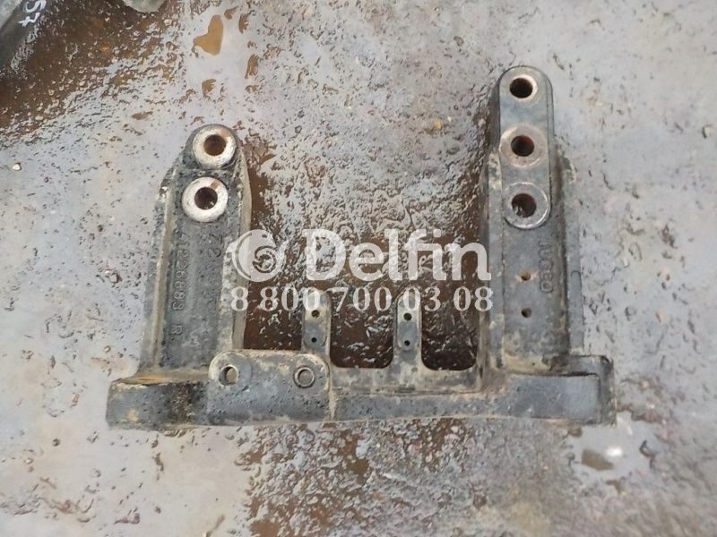41226883 Кронштейн кабины подьемника LH Iveco