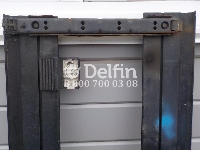 1907889 Боковой защитный брус в сборе Scania