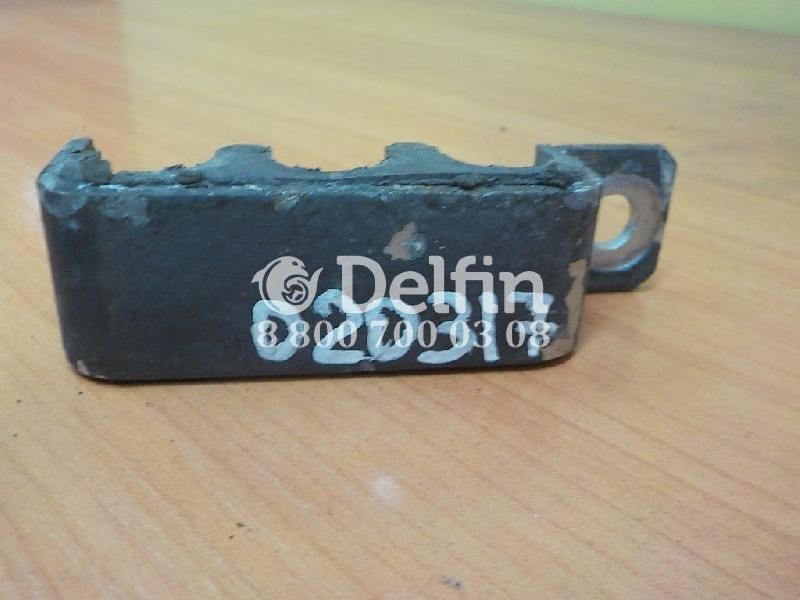 1516611 Зажим проводки Scania