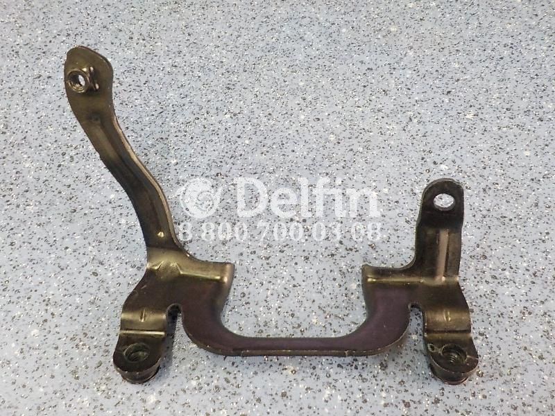 2642228 Кронштейн правой защиты фары Scania 6 XT (Н)