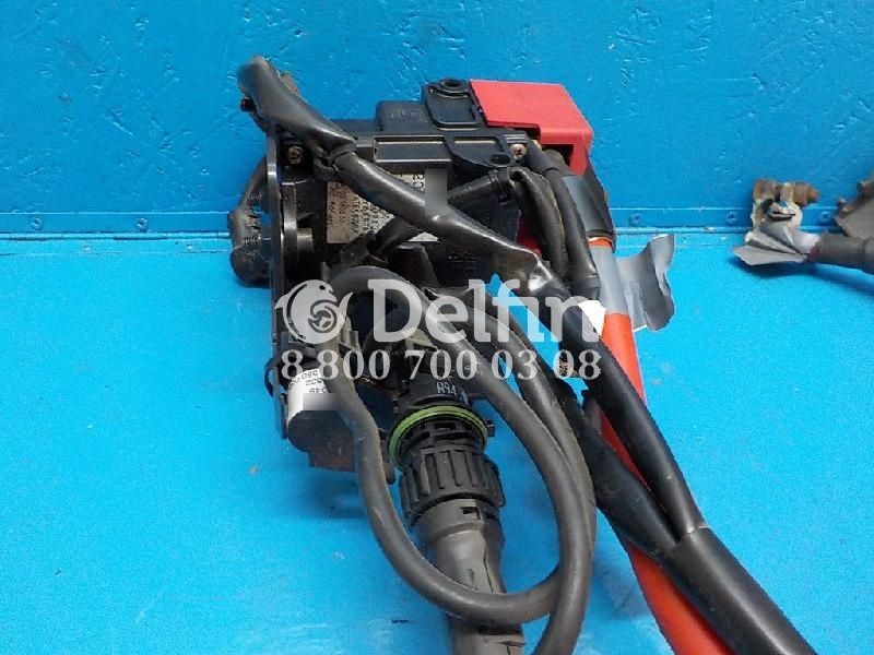 2025740 Выключатель массы в сборе Scania