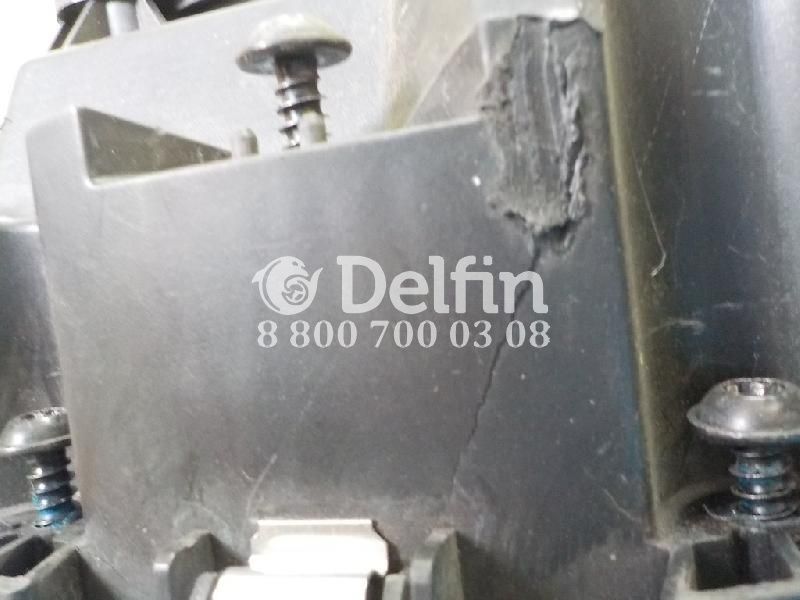 2000057 Фара правая RH Scania