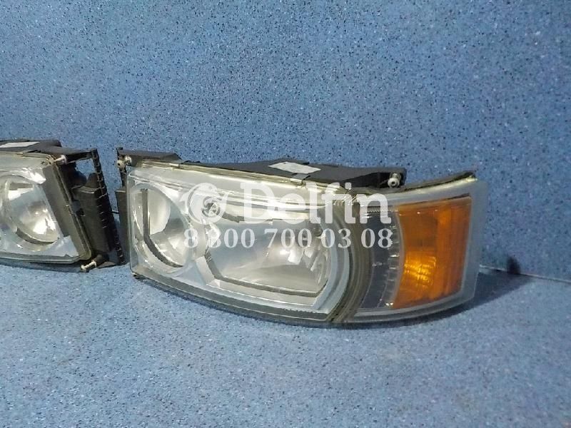 2416136 Комплект фар Scania H7