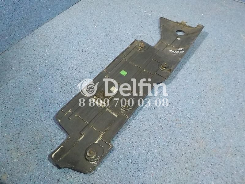 82426187 Задняя крышка облицовки фары правая RH Volvo