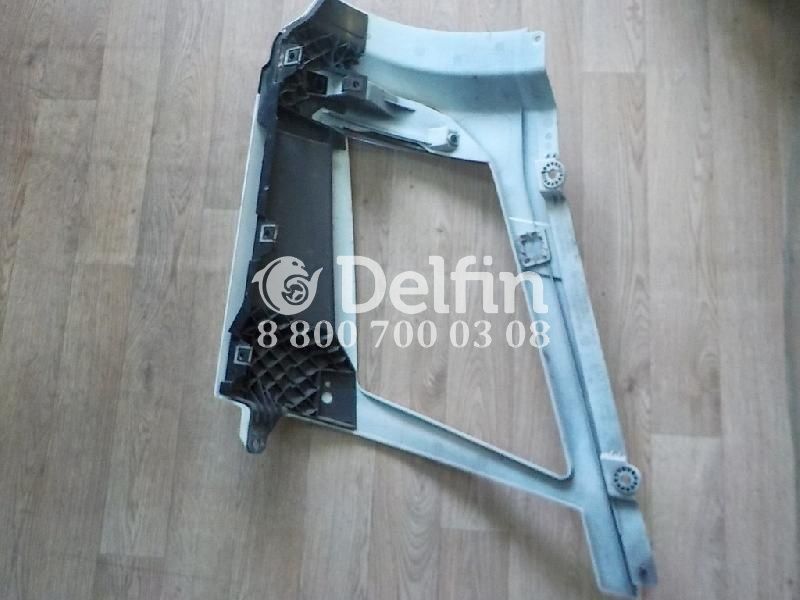 82882862 Панель фары LH Volvo
