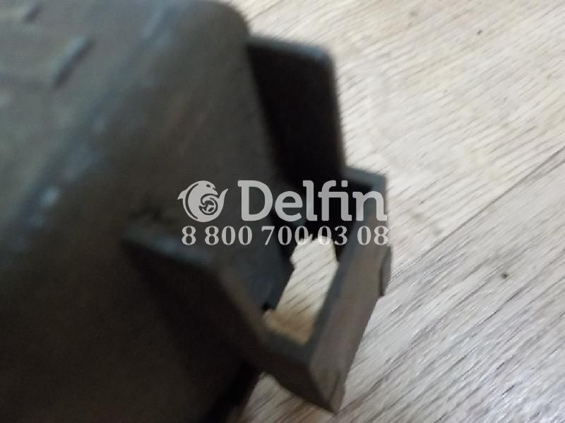 9415450046 Панель электронного блока на раме Mercedes Benz