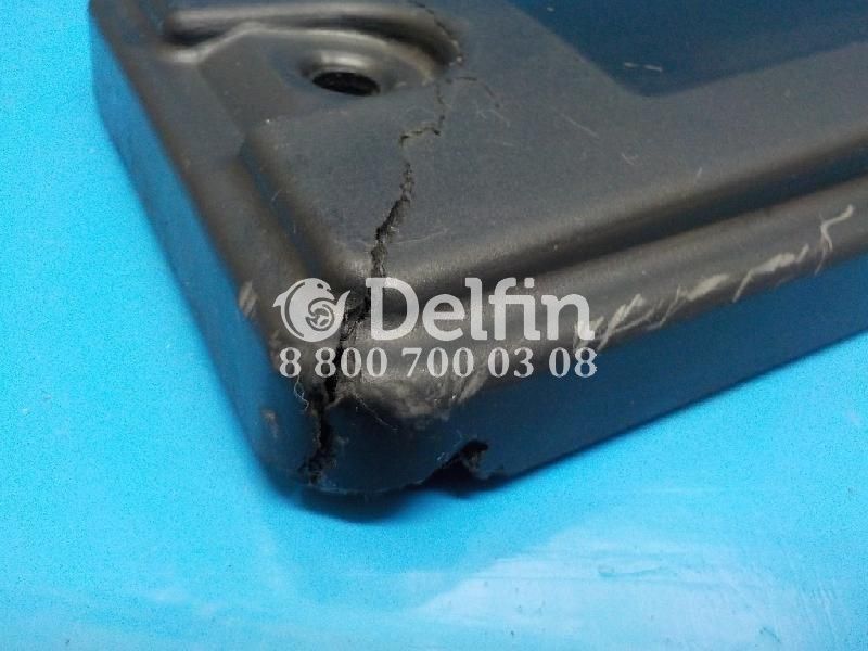 20881536 Крышка электропроводки Volvo (Уценка)