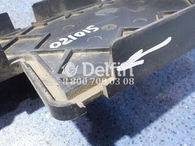 8171380 Крышка кулисы КПП Volvo (Уценка)