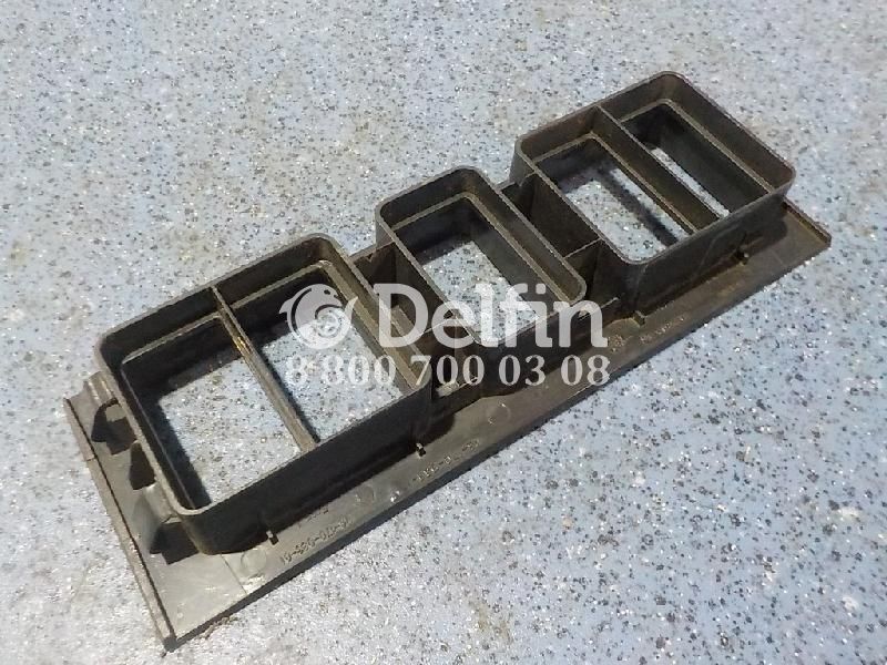 3175615 Рамка под кнопки Volvo