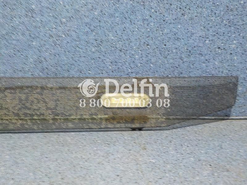 1870594 Приемная сетка (на облицовку радиатора,нижняя) Scania