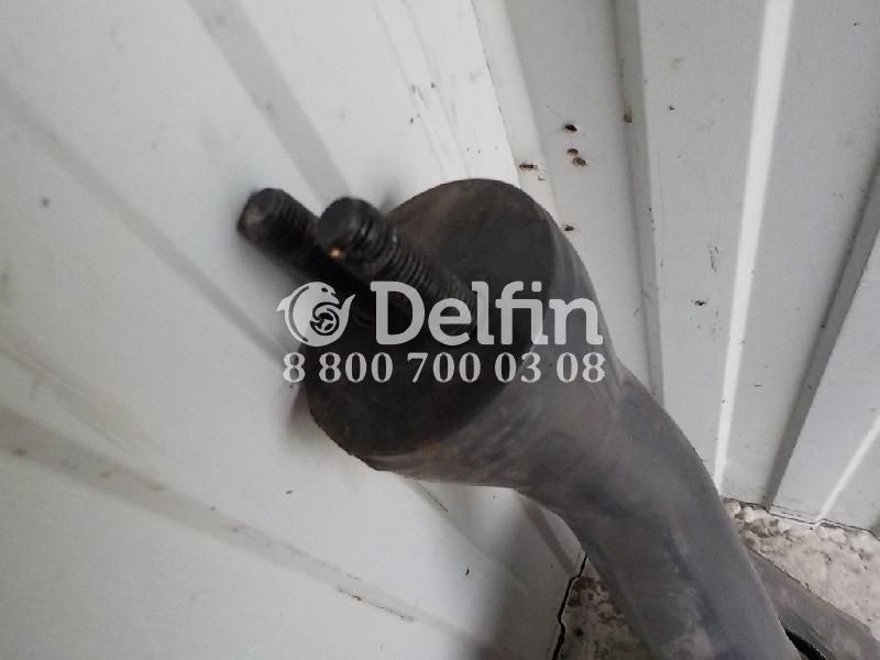 1725670 Кронштейн крепления крыла правый RH Scania