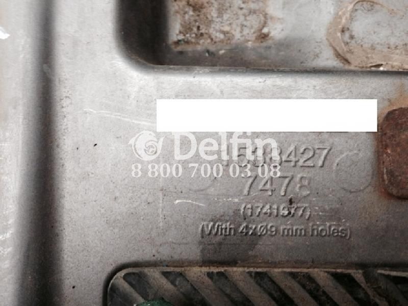 1538427 Облицовка радиатора Scania (33см.)