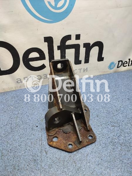 1381999 Кронштейм амортизатора переднего моста левый LH Scania