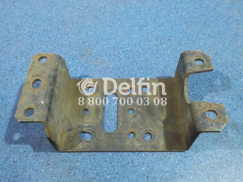 500011922 Кронштейн крепления крыла Renault