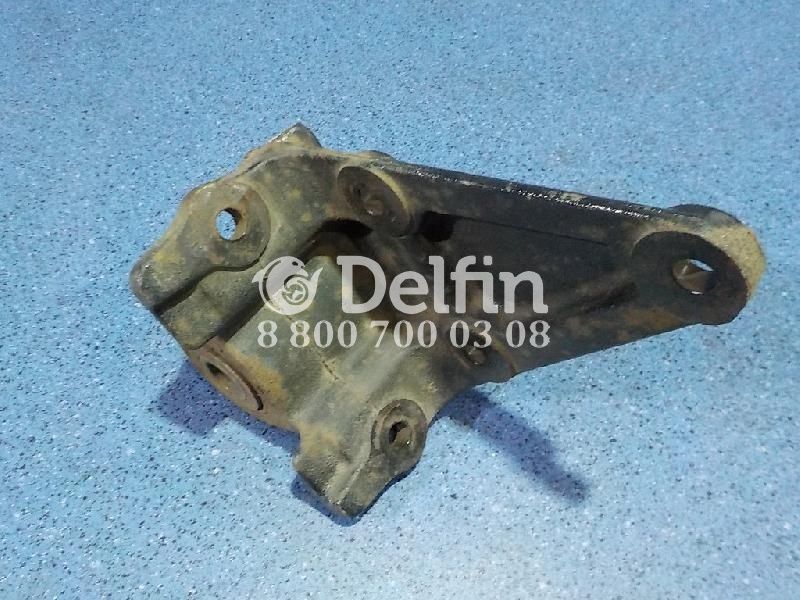 81413013301 Кронштейн крепления передней рессоры MAN