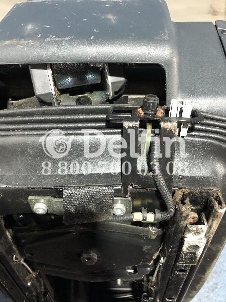 7482106042 Сиденье водительское Renault