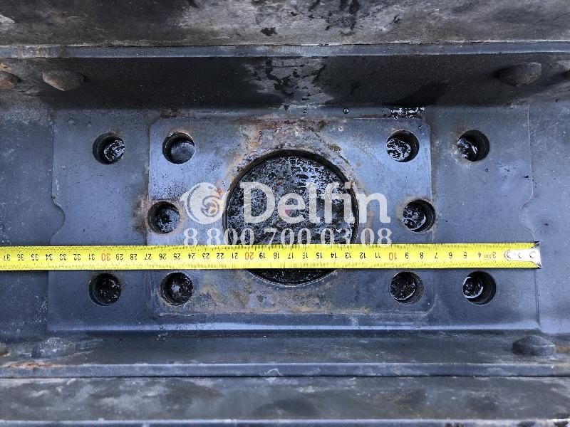 1721197 Задняя траваерса рамы под фаркоп для самосвала Scania 5 серии