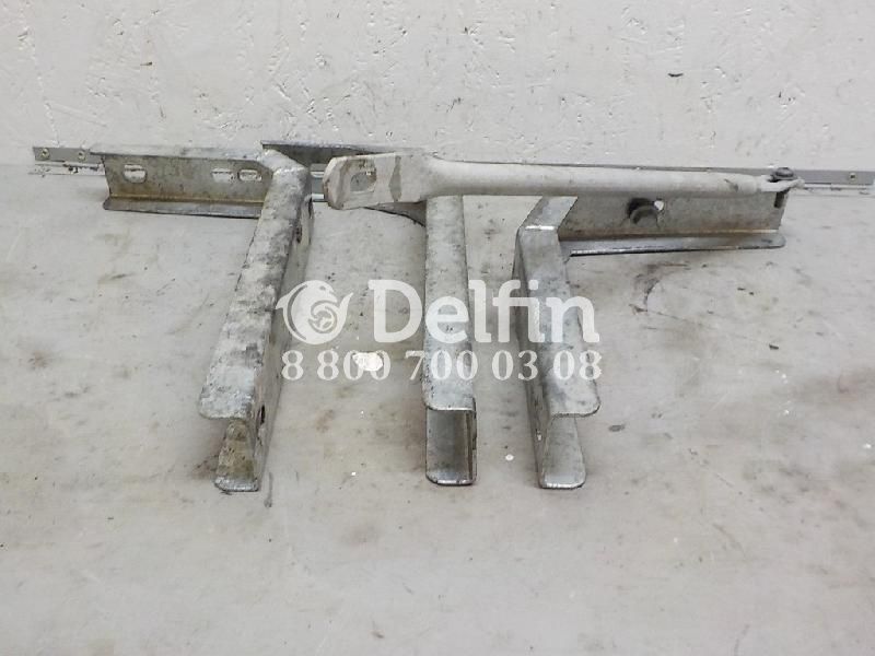 1663282 КОМПЛЕКТ КРОНШТЕЙНОВ БОКОВОГО СПОЙЛЕРА КАБИНЫ LH DAF