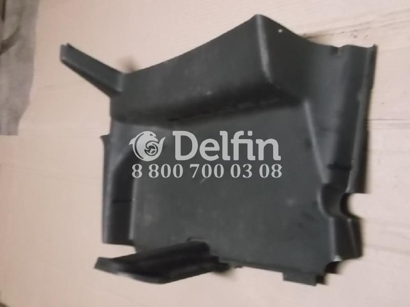 81614700017 Обшивка передней стенки MAN