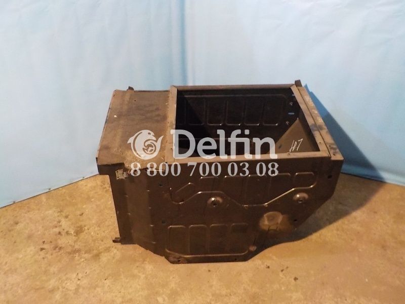 9438400506 Вещевой короб LH Mercedes Benz