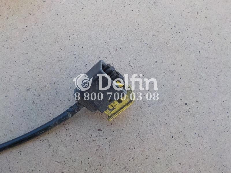 82202076 Фонарь внутреннего освещения Volvo