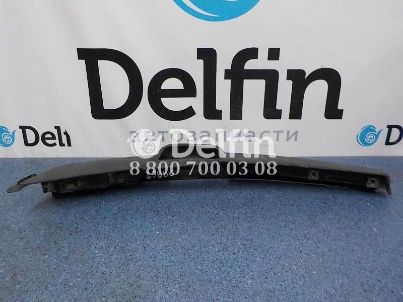 2448440 Накладка переднего крыла правая Scania 6 б/у