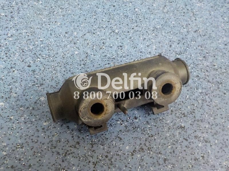 1351584 Кронштейн электропроводки Scania