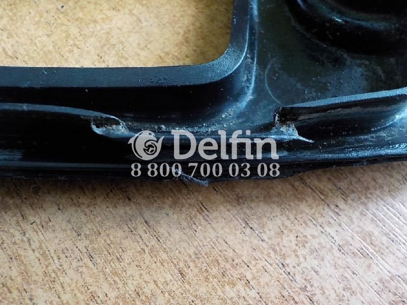 1806994 Крышка бампера RH Scania