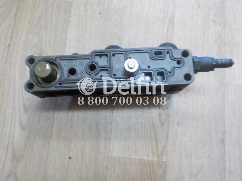 81325506016 Блок клапанов КПП MAN