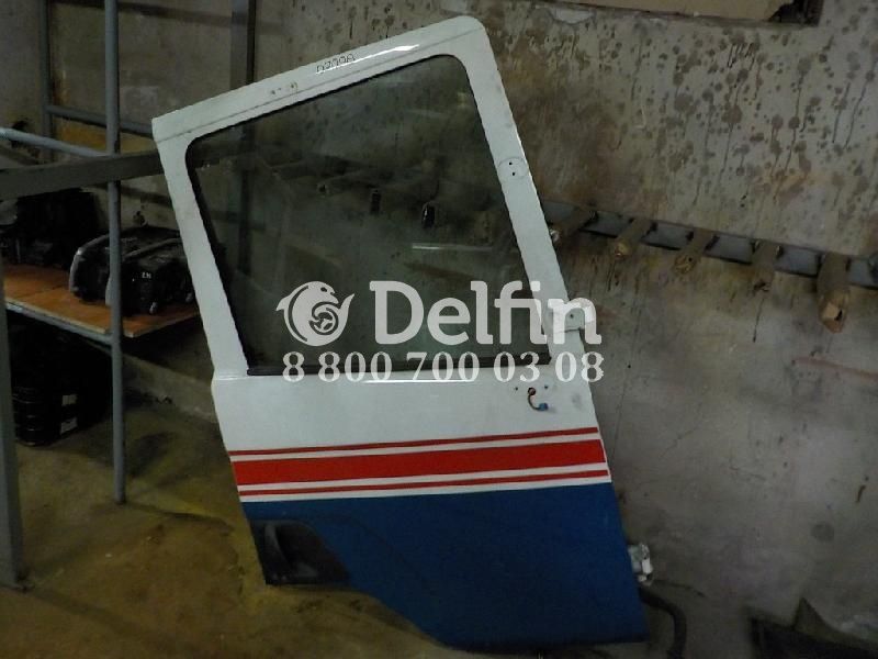 1384420 Каркас двери Scania прав.