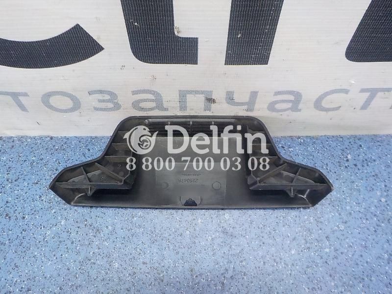 2250478 Крышка Scania 6 серии