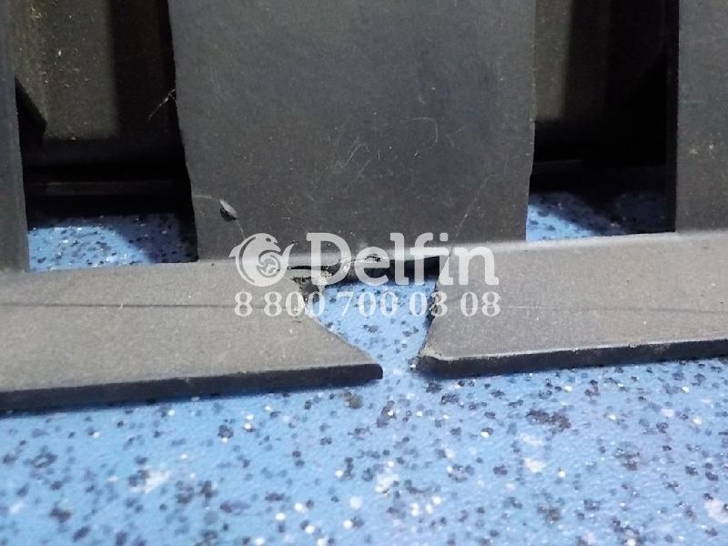 81617010127 Кожух облицовочный передней панели MAN