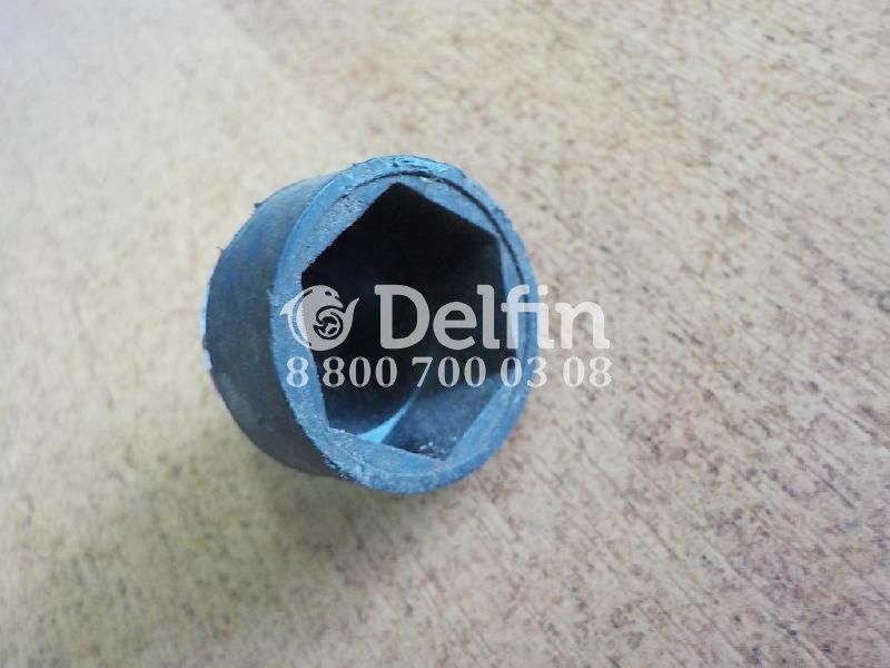 2031112 Заглушка гайки кулисы КПП Scania