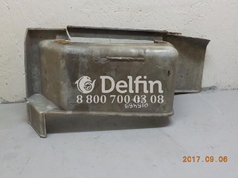 81615100741 Нижняя подножка LH MAN (Уценка)