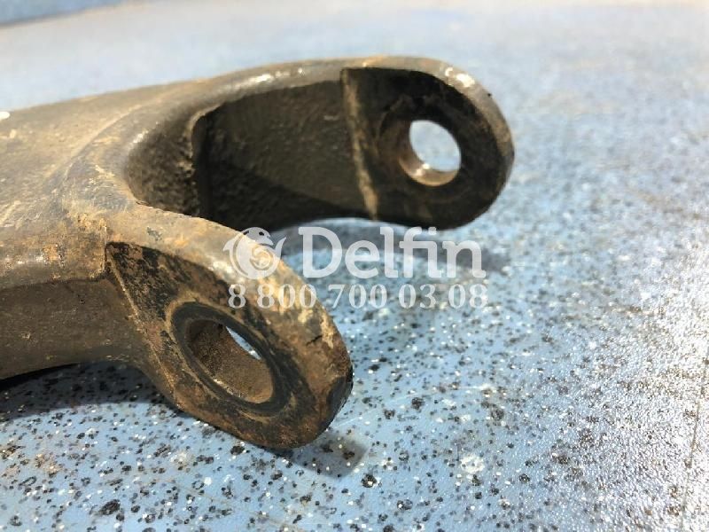 21166985 Кронштейн амортизатора RH Volvo