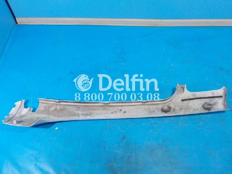 81624100043 Накладка лобового стекла левая MAN