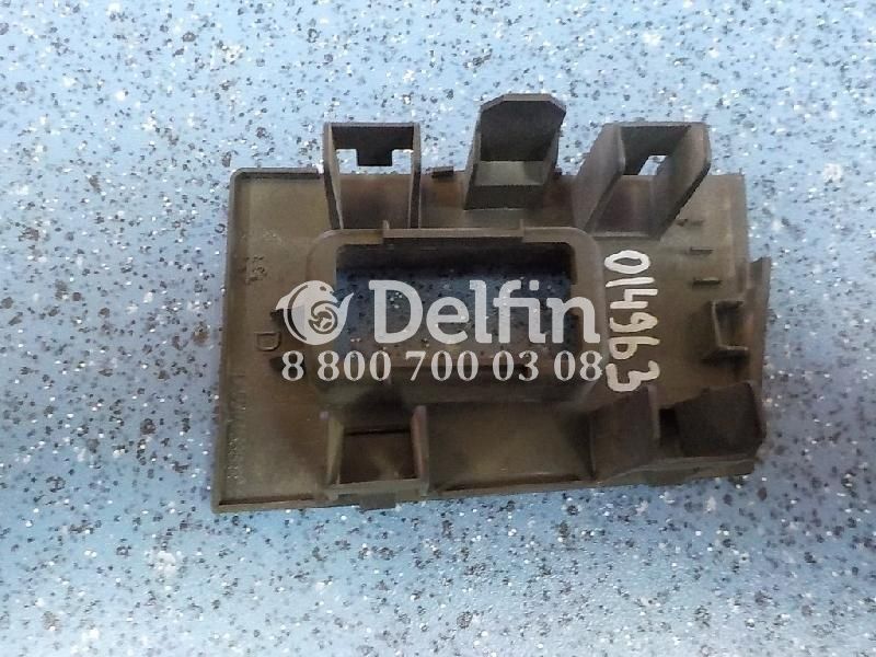 5010538894 Накладка под кнопку стеклоподъемника Renault