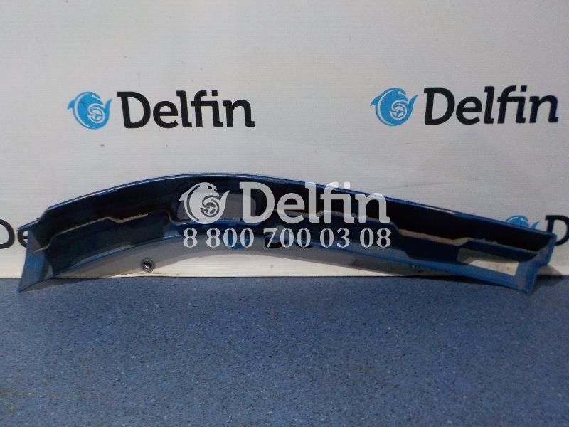 2297983 Накладка переднего крыла левая Scania 6 б/у