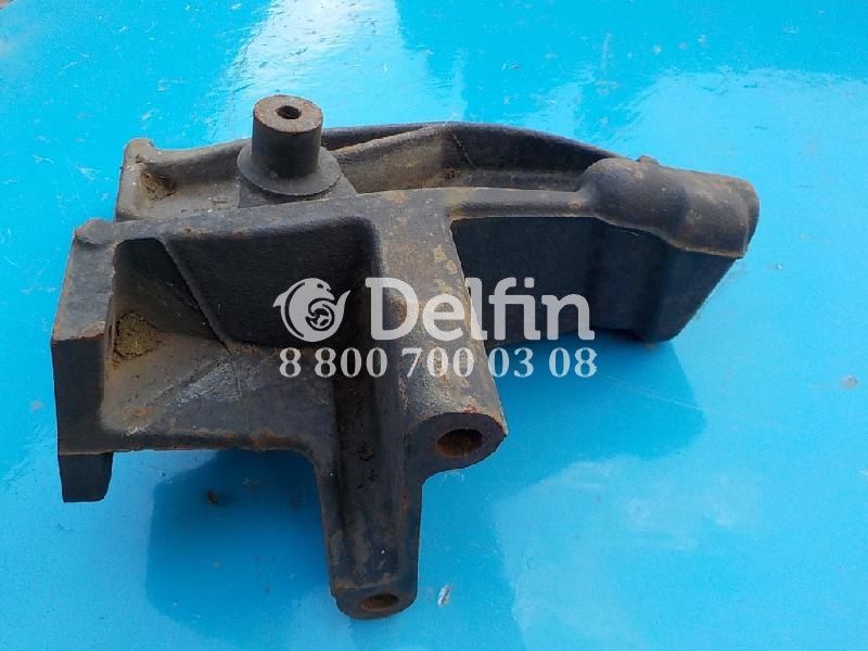 1431601 Кронштейн переднего бампера левый Scania 5 б/у