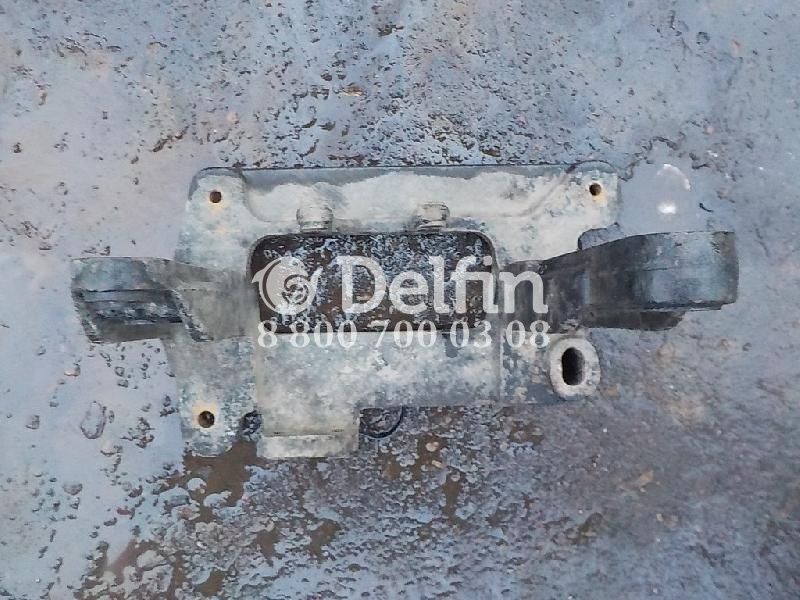 41226883 Кронштейн кабины подьемника LH Iveco