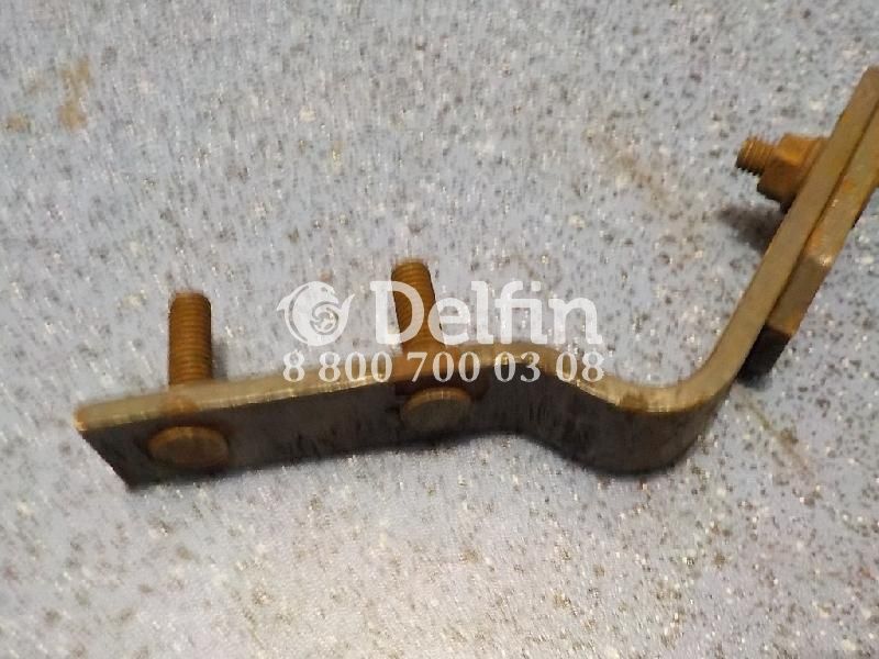5010574897 Кронштейн крепления наружной изоляции кабины Renault