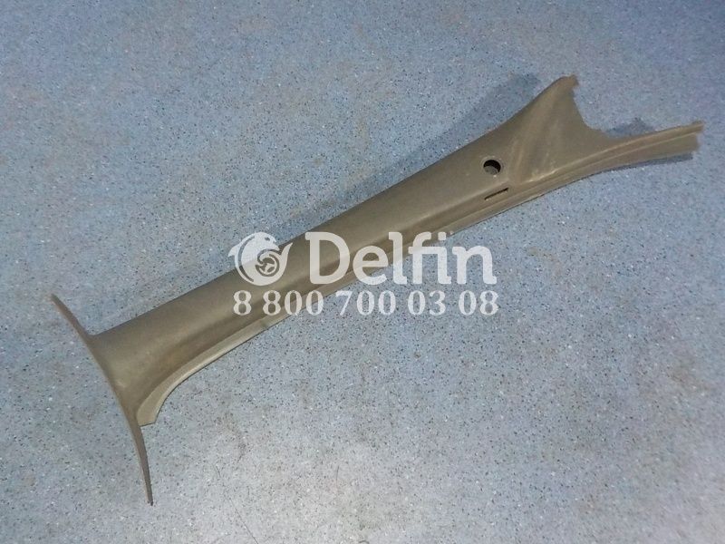 20760124 Панель стойки Volvo