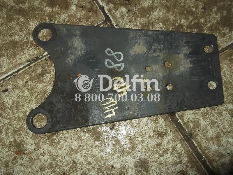 1539100 Кронштейн выпускного клапана Scania