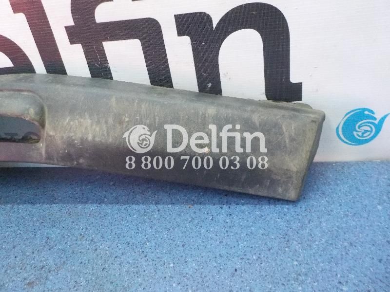 2297986 Накладка правого переднего крыла Scania 6 (уценка)