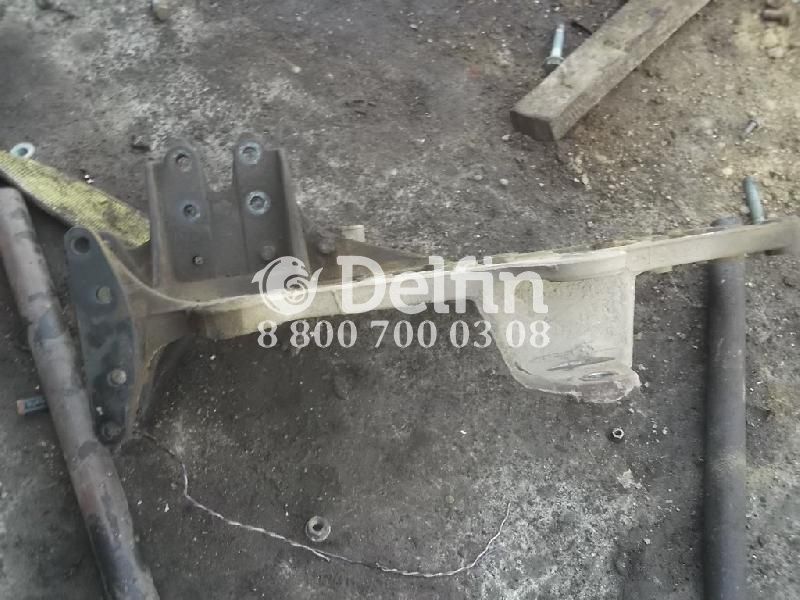 9303220401 Кронштейн рессоры слева Mercedes Benz