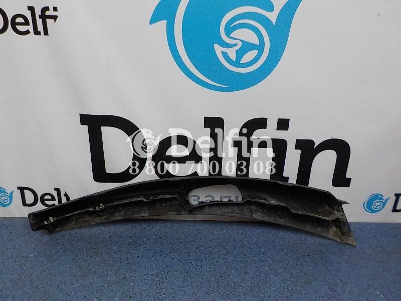 2448440 Накладка переднего крыла правая Scania 6 б/у