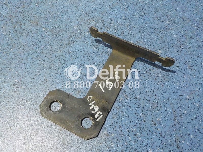 500013640 Кронштейн пневм.трубок Mercedes Benz