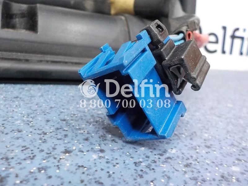 1891517 Рамка люка CG/CR Scania